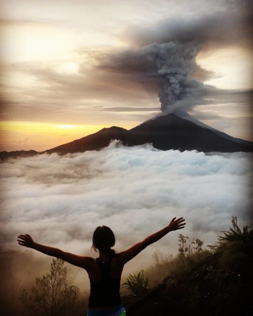 Monte Batur volcán frente