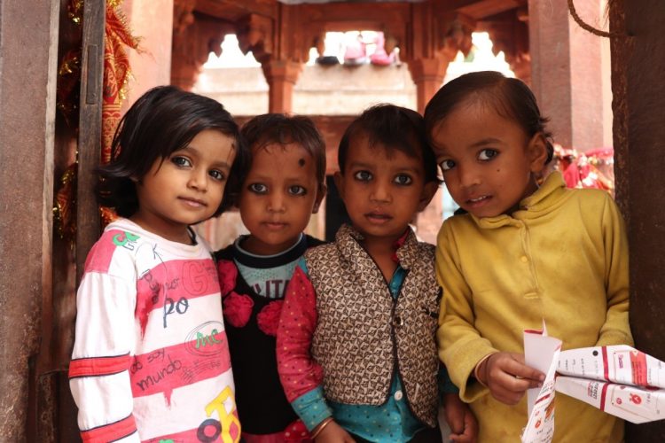 Niños India