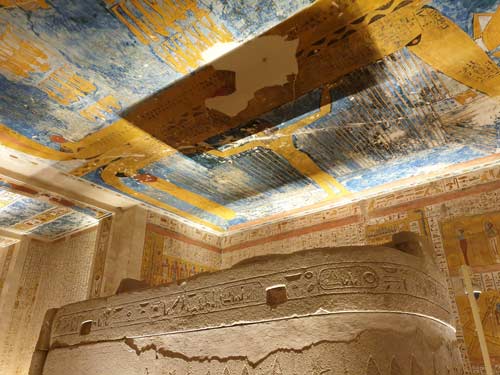 Interior de una tumba de un faron egipcio